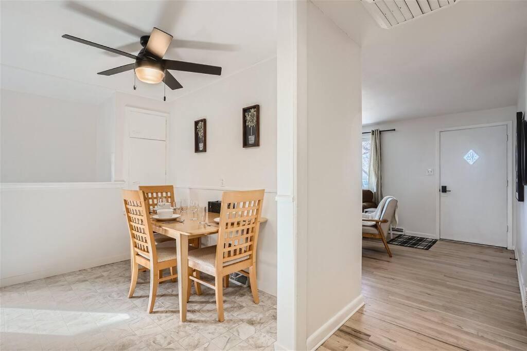 Serene, Spacious In Quiet Neighborhood With Fenced Yard Casa vacanze